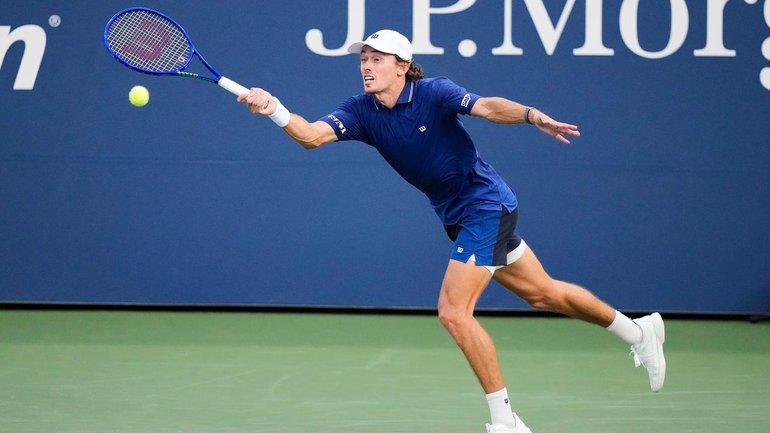 Second-round flop Alex de Minaur has been left scrambling for the US Open exit gates. (AP PHOTO)