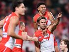 James Rowbottom (centre) says he's trying to split football and his friendship with Nick Blakey. (Steven Markham/AAP PHOTOS)