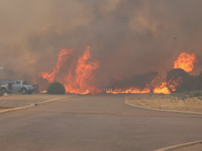 Summer heat is due to arrive early across much of eastern Australia with expected high temperatures and a total fire ban for one major city.