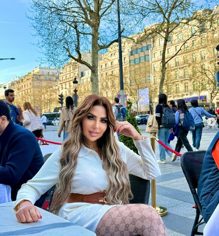 Khlaifa moved into business, opening a beauty clinic and establishing an event production company specialising in parties and entertainment.