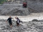 An Australian who was missing in Nepal after devastating floods ripped through the country almost two weeks ago has been found alive. 