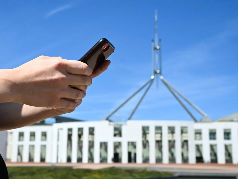 Coalition sounds alarm over Labor’s social media plan.