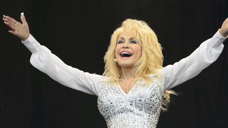 More information has come to light about the late Dolly Parton’s battle with cancer.