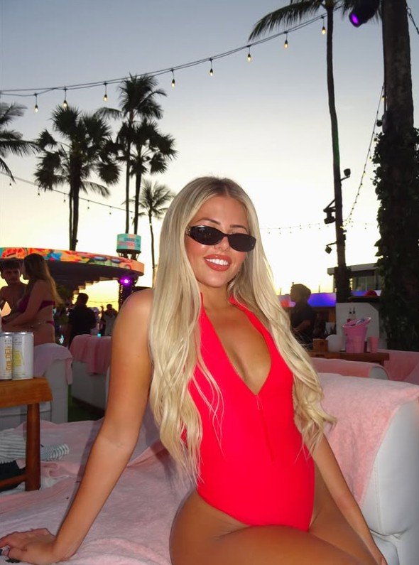 Perth's Hayley Davis thought that she had secured the perfect $1650 VIP daybed for New Year’s Eve in Bali.