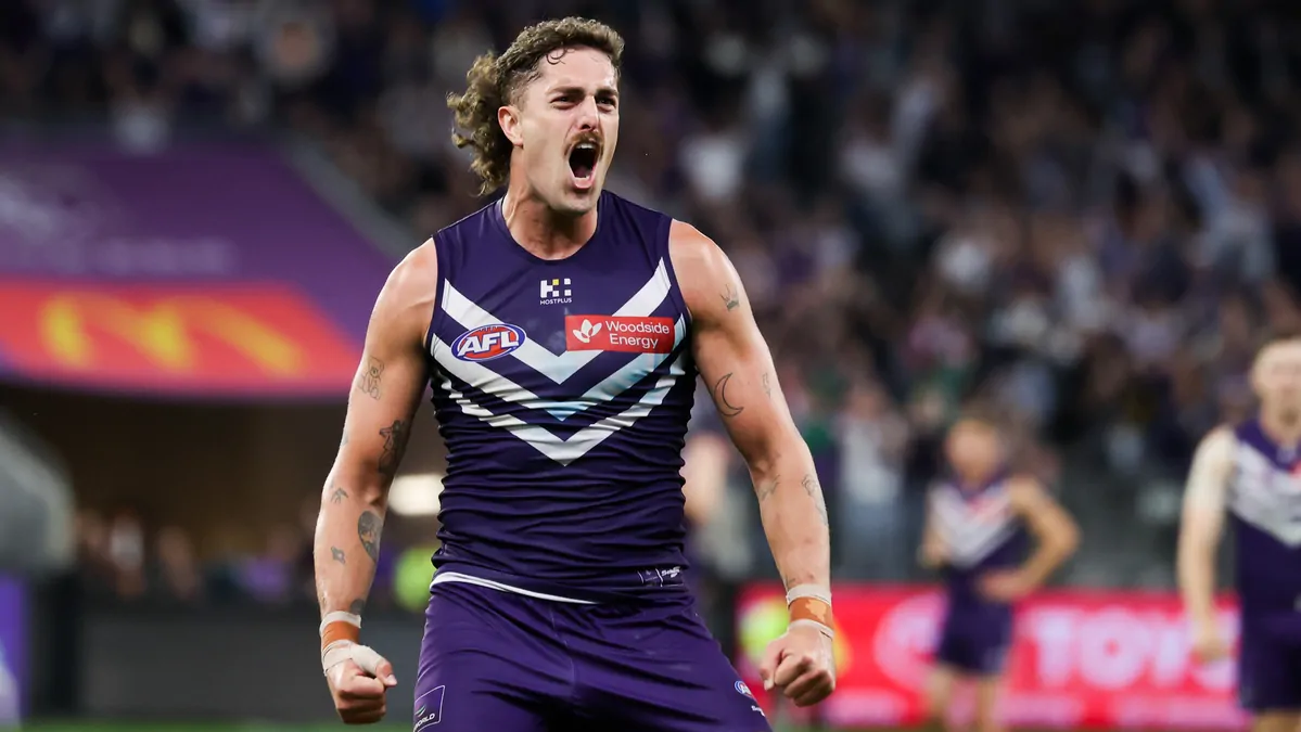 Fremantle Dockers win epic semifinal over Geelong thanks to Luke Jackson heroics