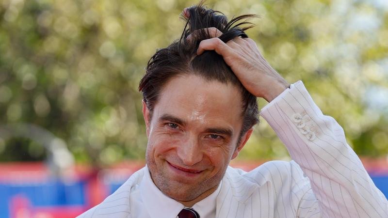 Robert Pattinson says his role in Primetime became irresistable.