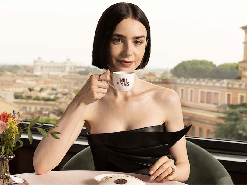 Lily Collins, daughter of Phil.