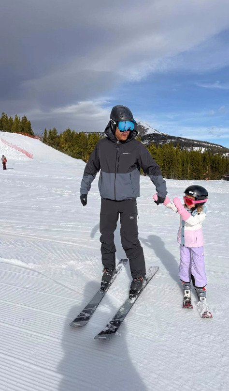 Prince Harry was seen on a ski field with his daughter.