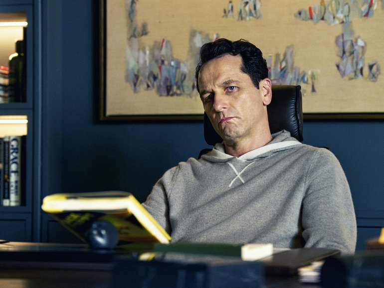 Matthew Rhys as Nile Jarvis in “The Beast in Me.” MUST CREDIT: Chris Saunders/Netflix