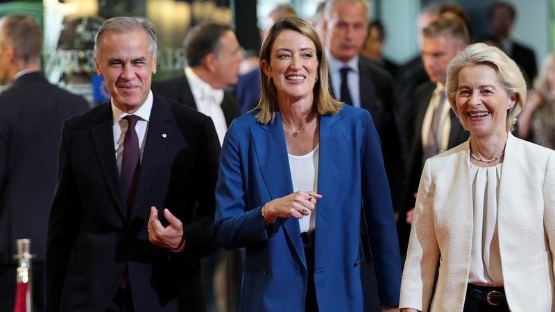 Mark Carney was wooed by EU head Ursula von der Leyen during her speech to the European Parliament. (EPA PHOTO)