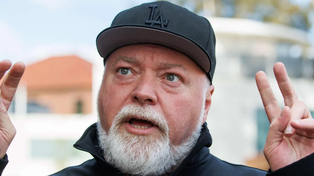 Kyle Sandilands calls for cocaine to be legalised and sold in Chemist Warehouse stores in Australia