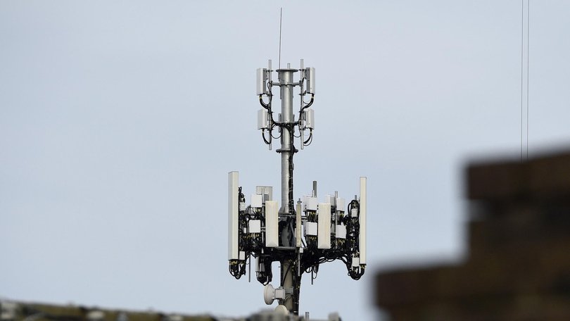About 145,000 customers were impacted by the September 2025 triple-0 outage. Picture: NCA NewsWire / Andrew Henshaw