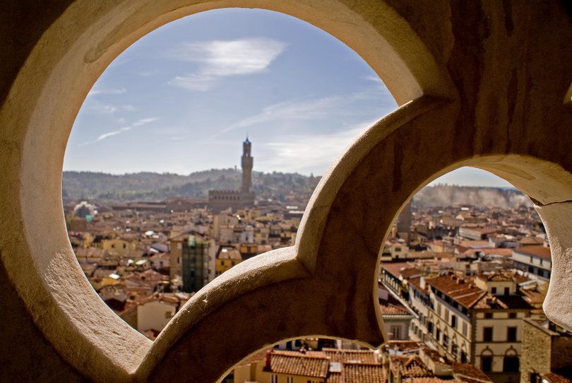 The Garron Spyhole in Florence.