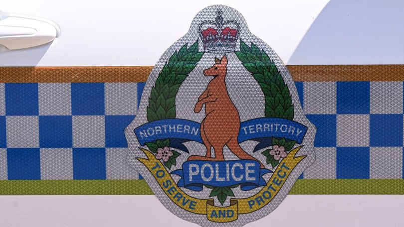 A police officer is recovering after being stabbed in Darwin, allegedly by a 14-year-old girl. (Darren England/AAP PHOTOS)