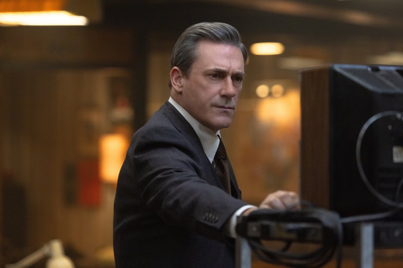 Jon Hamm as Fred Heckman in American Hostage.