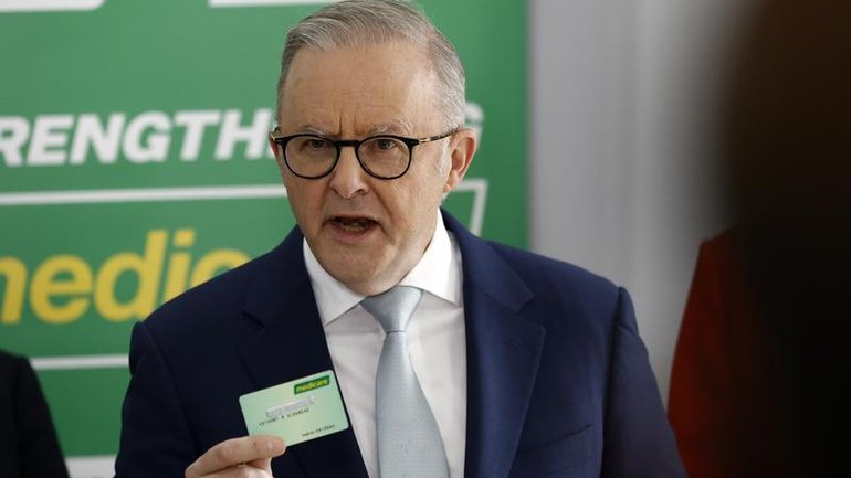 Prime Minister Anthony Albanese spoke to OpenAI chief executive Sam Altman about the incident. (Con Chronis/AAP PHOTOS)