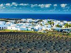 The family were staying at the resort Tinajo on the Spanish island.