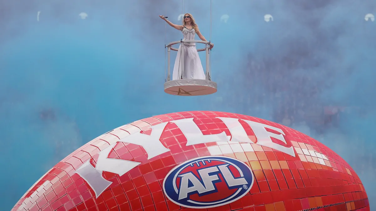 AFL grand final: Kylie Minogue performs at MCG with fans treated to epic show by Australia’s pop princess