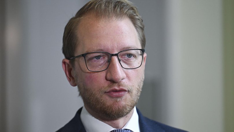 Senior Liberal senator James Paterson says Australia must work with major US artificial intelligence developers.