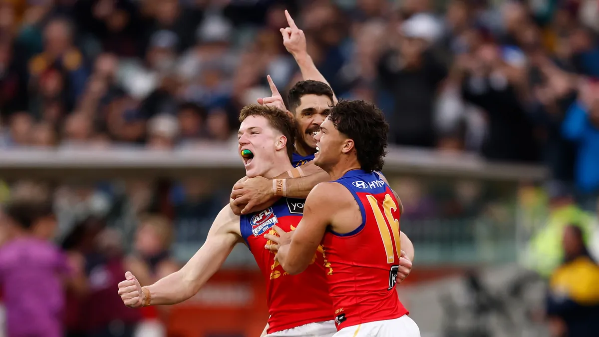 More than six million footy fans tune in to watch AFL grand final, smashing previous viewing records More than six million footy fans tune in to watch AFL grand final, smashing previous viewing records