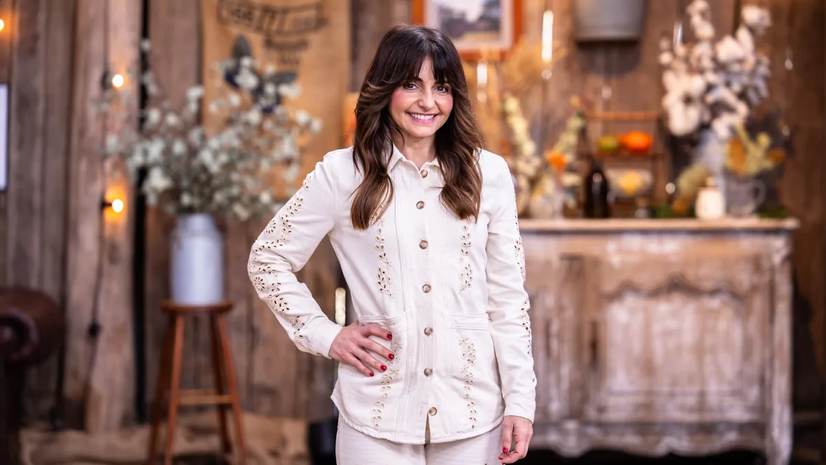 From Survivor to the kitchen: Pia Miranda joins ABC’s heartwarming new cooking show, Recipe Of The Year From Survivor to the kitchen: Pia Miranda joins ABC’s heartwarming new cooking show, Recipe Of The Year