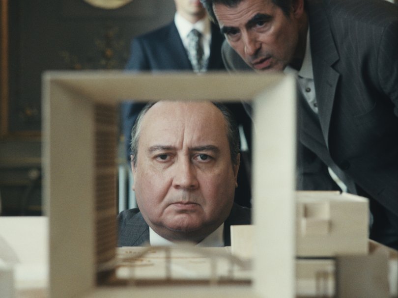 Michel Fau as Francois Mitterrand and Claes Bang as Johan Otto von Spreckelsen in The Great Arch.
