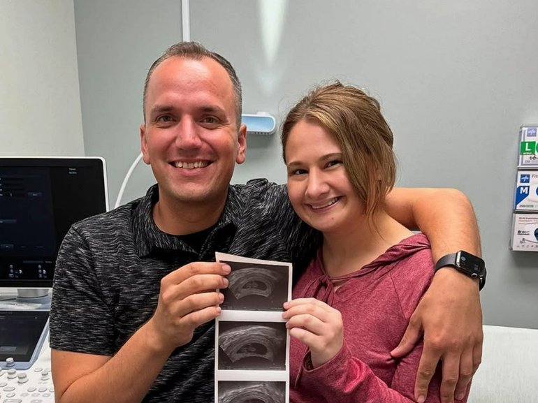 Gypsy-Rose Blanchard pictured with the father of her daughter Ken Urker.