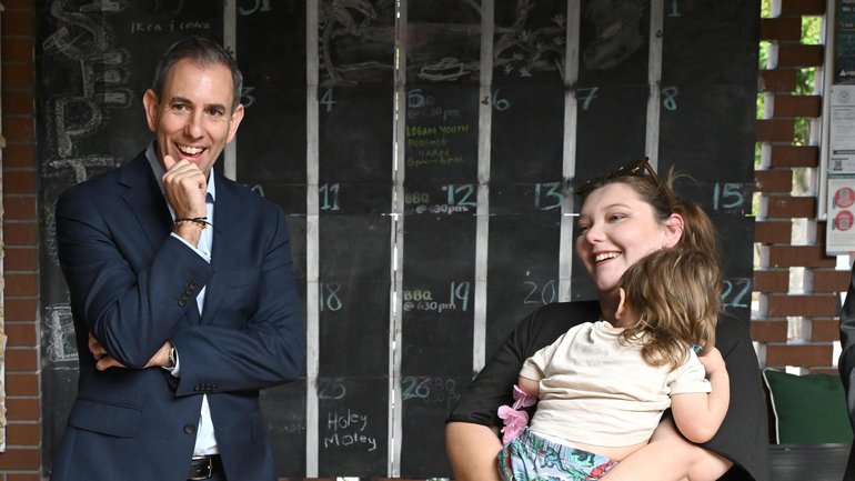 Australian Treasurer Jim Chalmers is seen meeting residents during a visit to Logan Youth Foyer in Logan City, Thursday, October 1, 2026. Treasurer Chalmers has announced extra funding for crisis and transitional housing. (AAP Image/Darren England) NO ARCHIVING DARREN ENGLAND