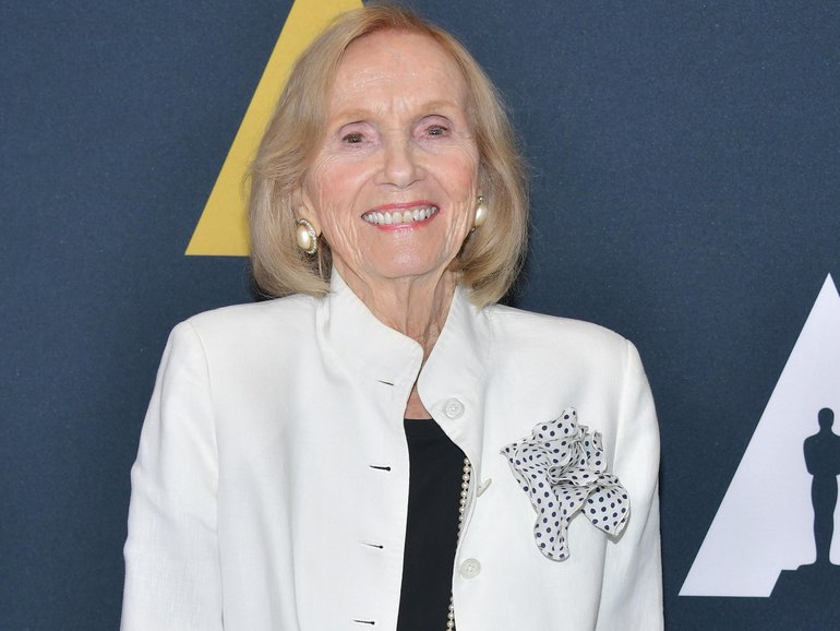 Award-winning actress Eva Marie Saint, known for her roles in renowned films North by Northwest and On the Waterfront, has died in Los Angeles aged 102. 