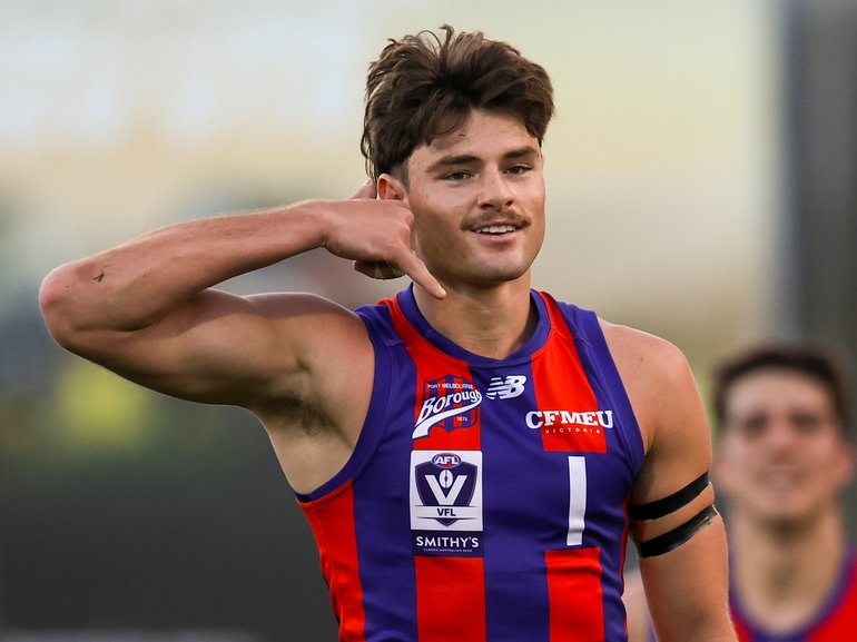 Dominic Bedendo celebrates a goal for Port Melbourne.