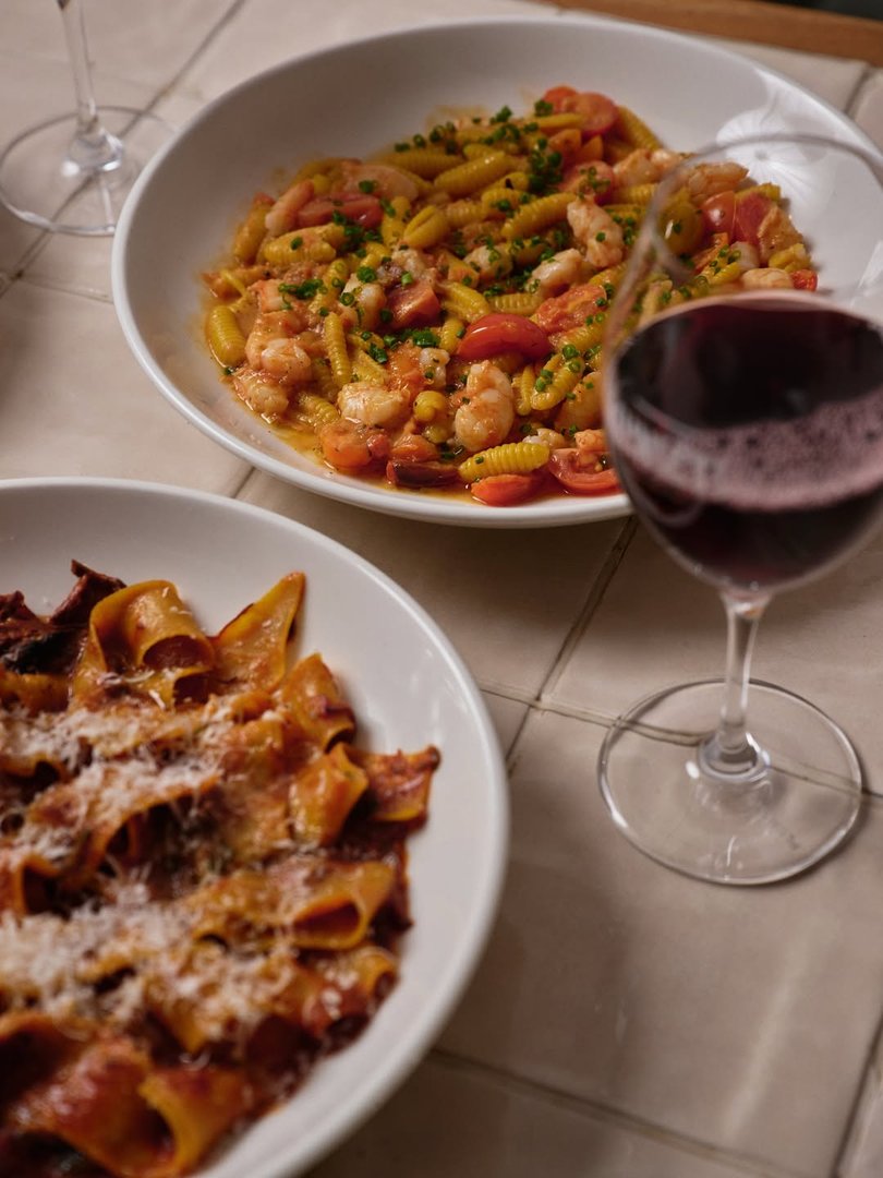 Award-winning Isola Bar e Cibo is popular so it’s best to book ahead.