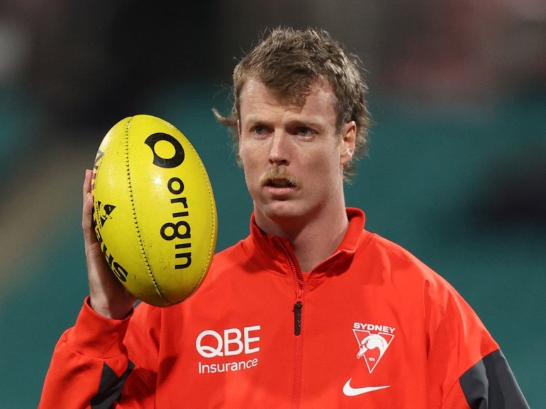 Sydney is adamant Nick Blakey will stay at the embattled club as it prepares to reintegrate its five exiled players.
