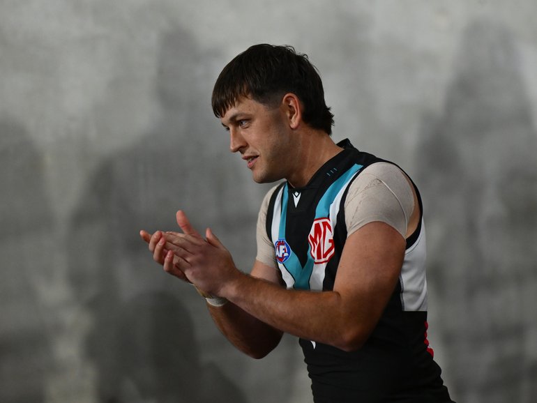 Will Zak Butters be at the Bulldogs by the end of today? 