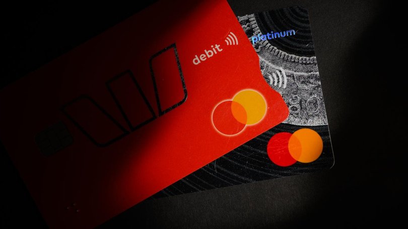 The Federal Government is under fire over its changes to card surcharge payments. (Dan Himbrechts/AAP PHOTOS)