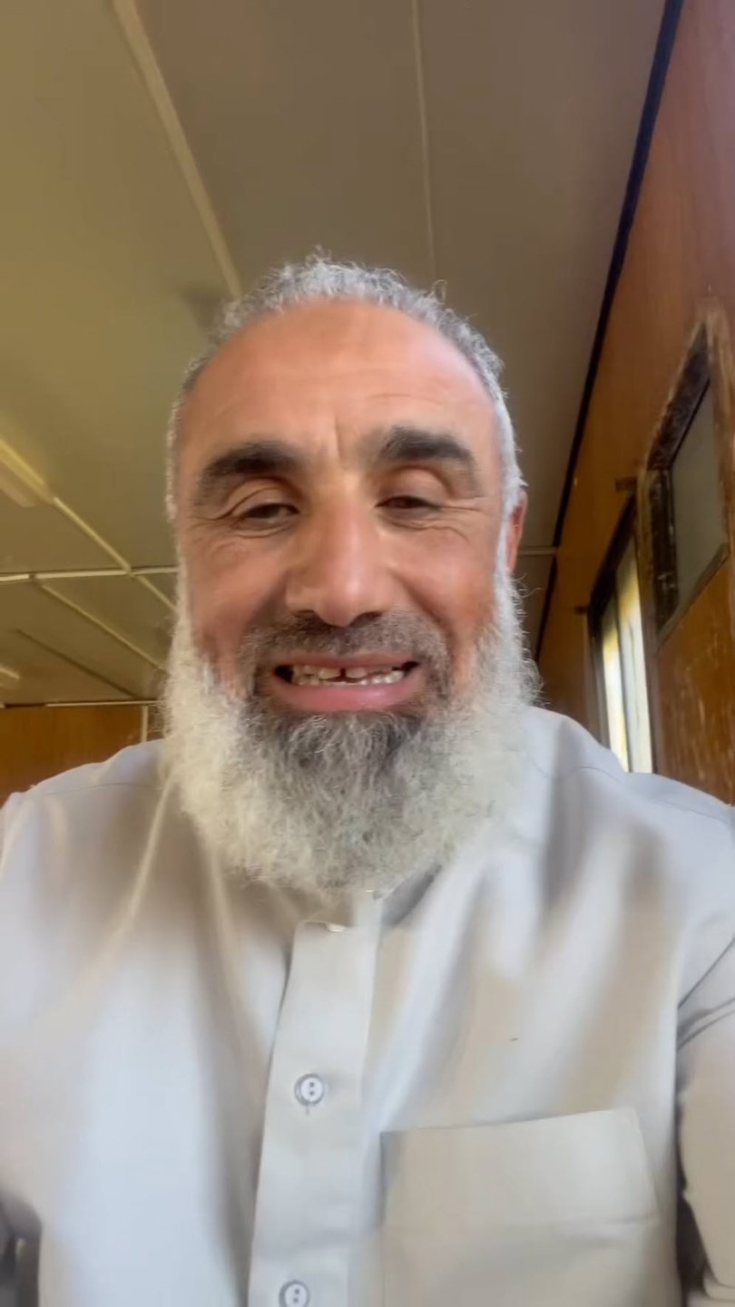 Imam of MyCentre mosque Samir Mohtadi (Abu Hamza) has denied radicalising  flydubai co-pilot Hammam Al-Hammami.