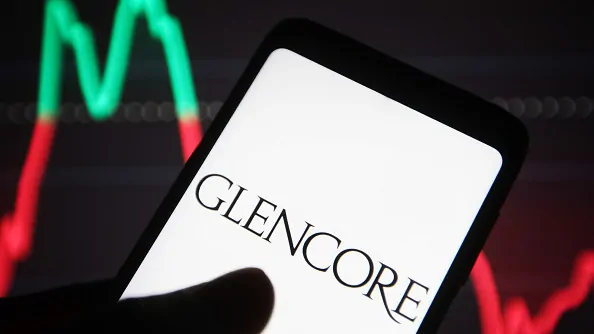 Glencore makes $131 billion ASX debut in Australia as mining giant looks to close valuation gap with BHP