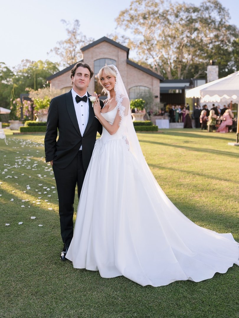 Annie Knight and Henry Brayshaw tied the knot on October 1.