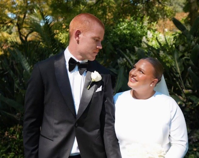 Chloe and Toby, who plays for the North Melbourne Kangaroos, were married in 2025.