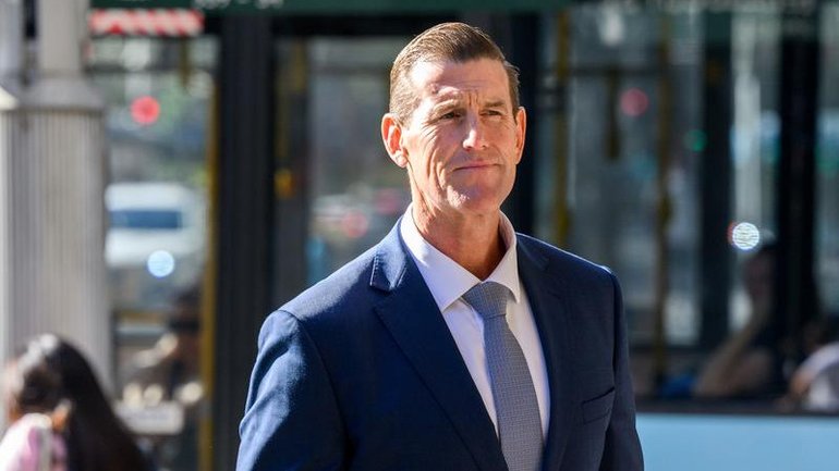 Accused war criminal Ben Roberts-Smith has told a radio shock jock he "didn't bloody murder anyone". (Bianca De Marchi/AAP PHOTOS)