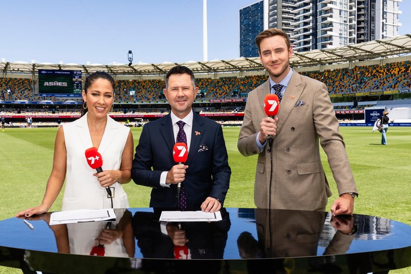 7 cricket commentary team Mel McLaughlin, Ricky Ponting and Stuart Broad.