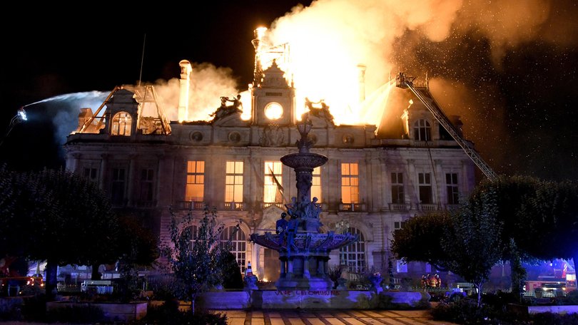Limoges city hall was set alight.