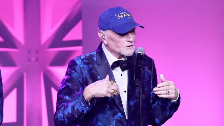 Mike Love and John Stamos perform during the 2025 Songwriters Hall Of Fame Induction.
