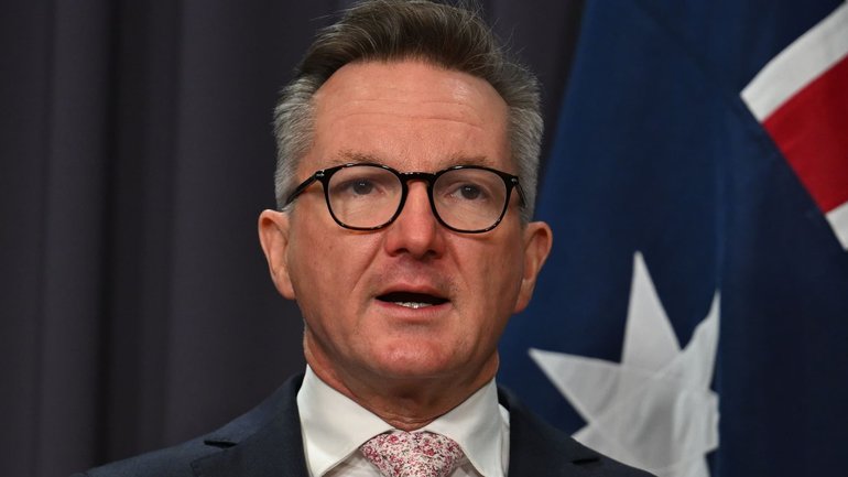 Chris Bowen says Australia’s fuel stocks are secure, but experts warn not all reported reserves are immediately available. NewsWire/ Martin Ollman