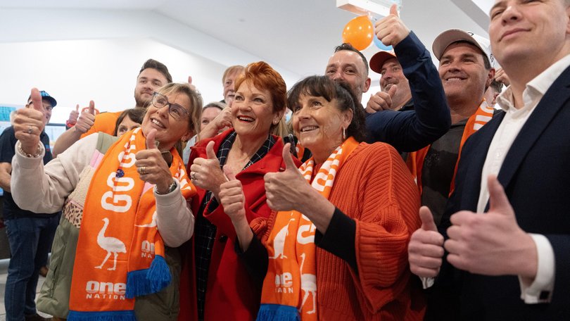 Pauline Hanson with supporters in Geelong.
