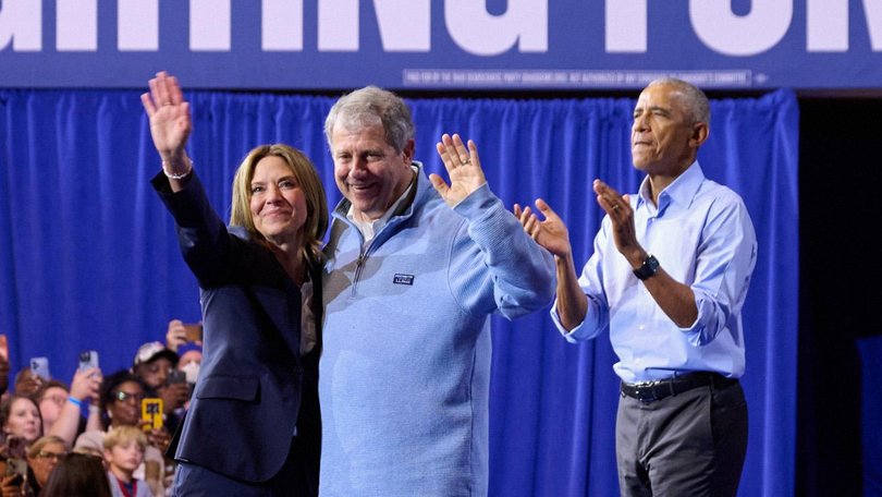 Amy Acton compaigns in Ohion with former Senator Sherrod Brown and Barack Obama.