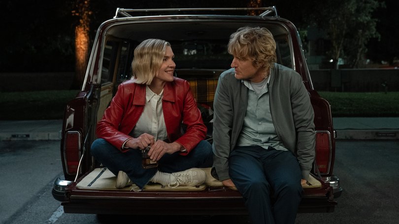Rhea Seehorn and Owen Wilson in Stick.