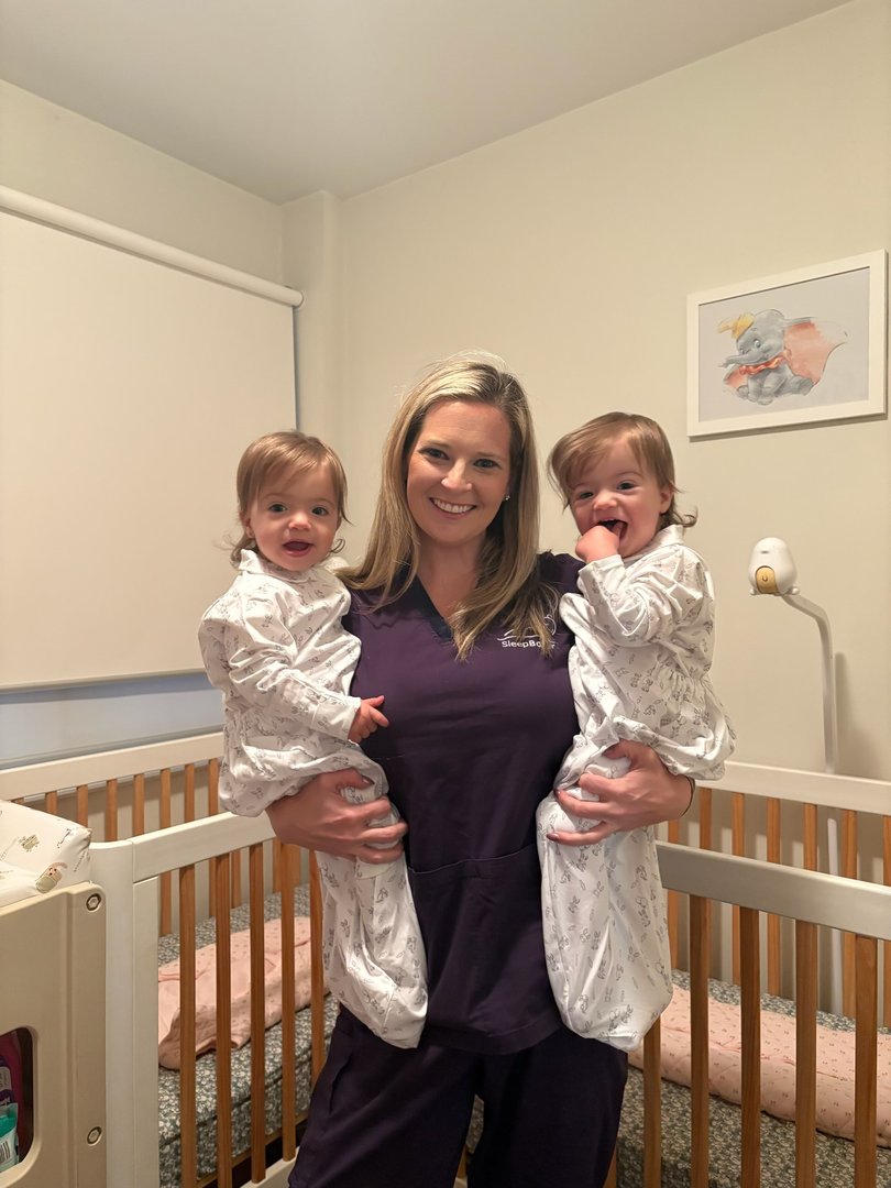 Anna Baker with the twins of Red Wiggle, Caterina Mete.
