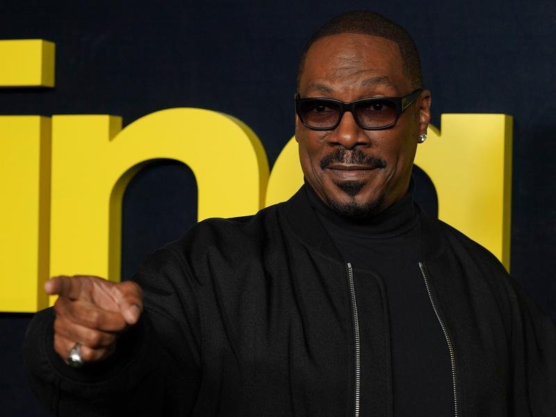 Eddie Murphy is still cranky almost two decades after missing out on an Oscar award. (AP PHOTO)